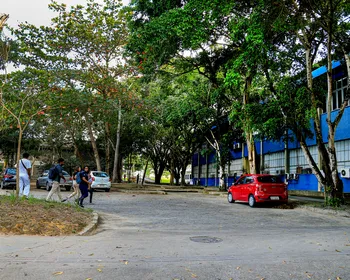 Ufal suspende aulas hoje e amanhã após fortes chuvas em Maceió
