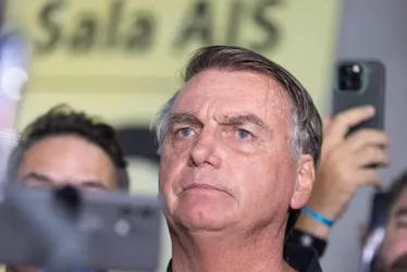 
			
				Bolsonaro pede a Moraes e Lula anistia em troca da pacificação do país
			
			