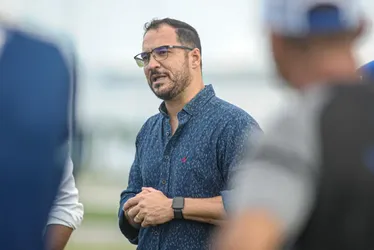 
			
				O Estadual Engana Quem Não Observa
			
			