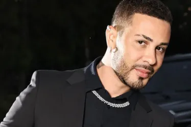 
			
				Carlinhos Maia é denunciado ao MPF por transfobia contra Liniker
			
			