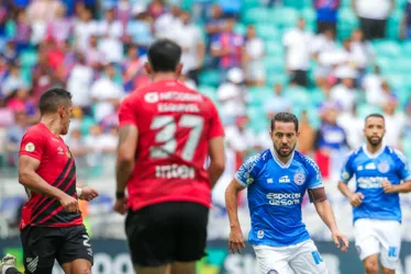 
			
				Com gol nos acréscimos, Bahia empata com o Athletico-PR e perde chance de entrar no G7
			
			