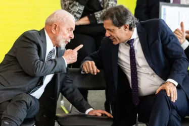 
			
				Com inclusão da Defesa, Lula e Haddad tentam fechar corte de gastos
			
			