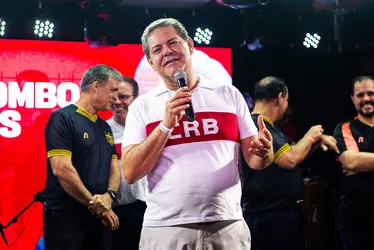 
			
				Eleições do CRB: Marroquim e Marcos Barbosa inscrevem suas chapas
			
			