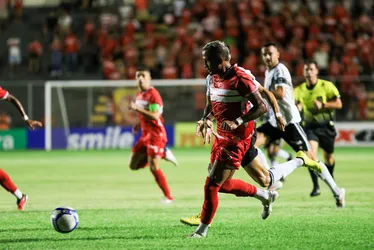 

				Em sua estreia no Alagoano, CRB fica no empate com o ASA, no Coaracy da Mata Fonseca: 0x0

			