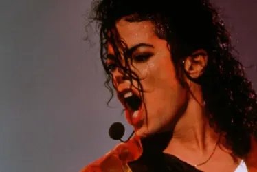 
			
				Faixas inéditas de Michael Jackson são encontradas em galpão, diz site
			
			