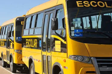 <br /> <br />Crianças em risco? Justiça proíbe uso de veículos inseguros no transporte escolar de Maceió<br /><br />