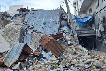 
			
				Hamas afirma ter lista de 34 reféns a serem trocados para cessar-fogo
			
			