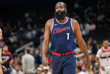 
			
				Harden atinge a marca de 40 pontos em um jogo pela 102ª vez na carreira
			
			