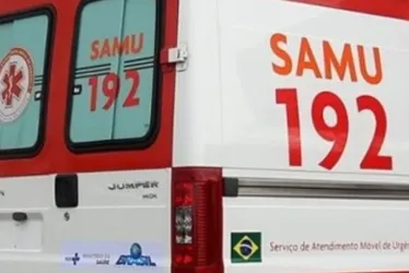 
			
				Motociclista provoca acidente em ultrapassagem proibida e deixa dois feridos em Arapiraca
			
			