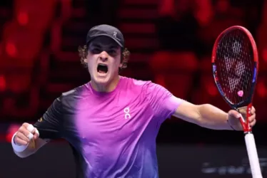 
			
				João Fonseca vence e fica perto de vaga no Aberto da Austrália
			
			