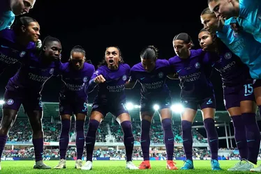 
			
				Marta e Orlando Pride vencem e conquistam título inédito da NWSL
			
			