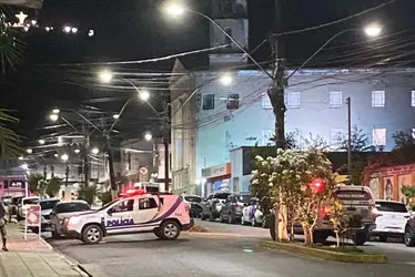
			
				Militar suspeito de matar esposa em hotel de Palmeira segue foragido
			
			