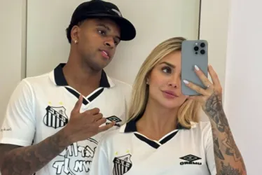
			
				Namorada de Rodrygo Goes posta filhos do atleta nus e irrita mãe deles
			
			