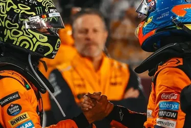 
			
				Norris ‘cede’ vitória para Piastri, e McLaren domina Corrida Sprint no Catar
			
			