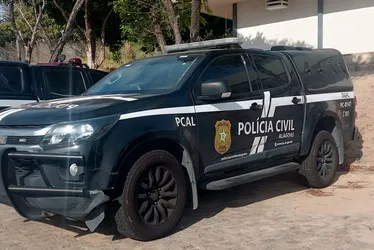 
			
				PC prende agricultor em AL acusado de matar homem a tiros e facadas em PE
			
			