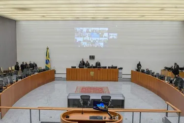 
			
				PT-MG já culpa Gleisi por fiasco eleitoral em BH
			
			
