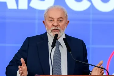 
			
				Pesquisa Marca: Lula é rejeitado por 51% em Goiânia
			
			