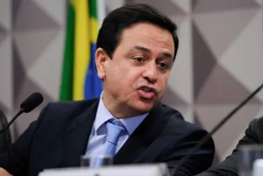 
			
				Pesquisas sinalizam fracasso do PT na eleição para prefeito das capitais
			
			