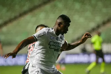 
			
				Saiba se o STJD pode tirar Luiz Henrique de Palmeiras x Botafogo
			
			