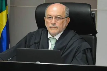 
			
				Senadores veem ‘teatro’ de Pacheco com anistia
			
			