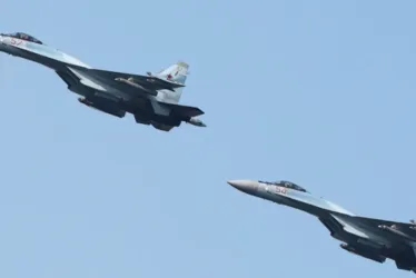 
			
				Suécia e Brasil assinam acordo preliminar sobre caças e aviões de carga
			
			