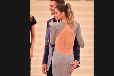 
			
				Tom Brady não consegue seguir em frente após divórcio de Gisele
			
			