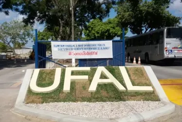 
			
				Ufal convoca candidatos da 2ª chamada do Sisu 2025.1 para realizar pré-matrícula
			
			
