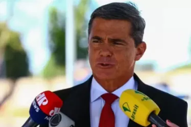 
			
				'Um dos mais radicais': quem é o general no centro da trama golpista
			
			