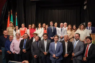 
			
				Veja como ficou o secretariado de Arapiraca para o novo mandato
			
			