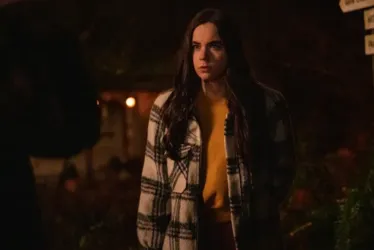 
			
				Yellowjackets | Sarah Desjardins se torna personagem regular na 3ª temporada
			
			