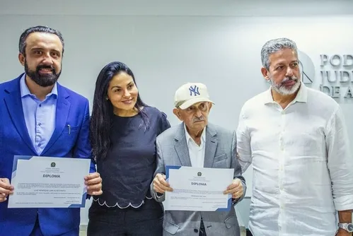
				Biu é diplomado para 2º mandato e diz que serão mais quatro anos de avanços na B. de São Miguel
			
			