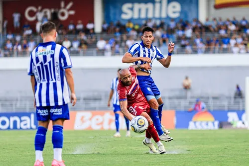 
				CSA vence o Barcelona de Ilhéus e avança na Pré-Copa do Nordeste: 1 a 0
			
			