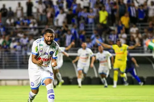 
				Em clima de preparação, CSA tem rotina intensa e mira jogos importantes
			
			