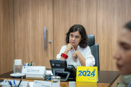 
				Negócios do filho com arroz complicam situação de Neri Geller
			
			
