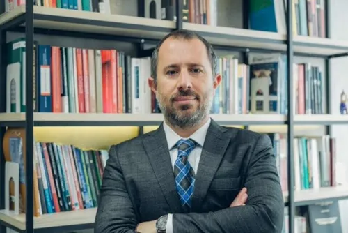 
				No Congresso, comissão de mudança climática  é só lacração
			
			