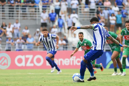 
				No Rei Pelé, CSA estreia no Alagoano com vitória tranquila sobre o CSE: 3 a 0
			
			