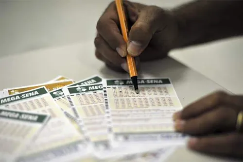 
				Oposição acredita que projeto de anistia tem votos para ser aprovado
			
			