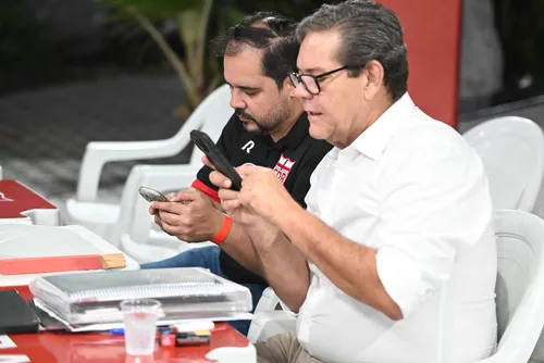 
				Por aclamação, Mario Marroquim segue na presidência do CRB até 2028
			
			