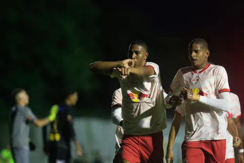 
				Zumbi é goleado pelo Red Bull Bragantino e se despede da Copinha
			
			