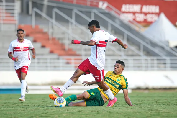 

					CRB vence Cuiabá nos pênaltis e vai às semifinais do Brasileiro de Aspirantes

				