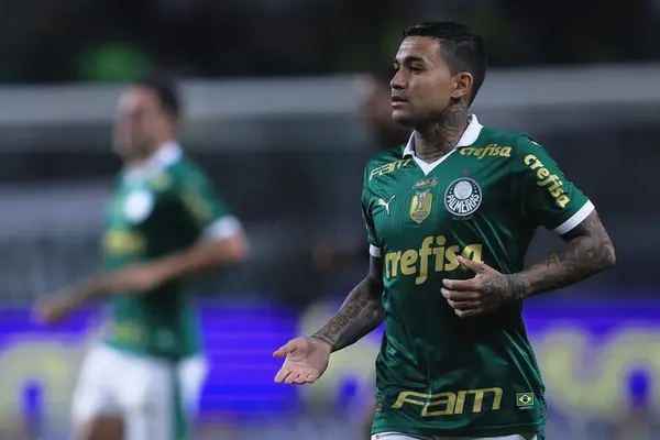 
				
					Dudu assina rescisão e não joga mais pelo Palmeiras
				
				