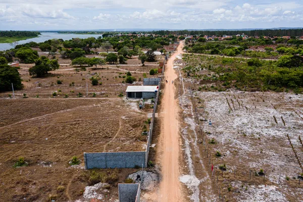 
			
				Justia determina reintegrao de posse em rea de Piaabuu
			
			