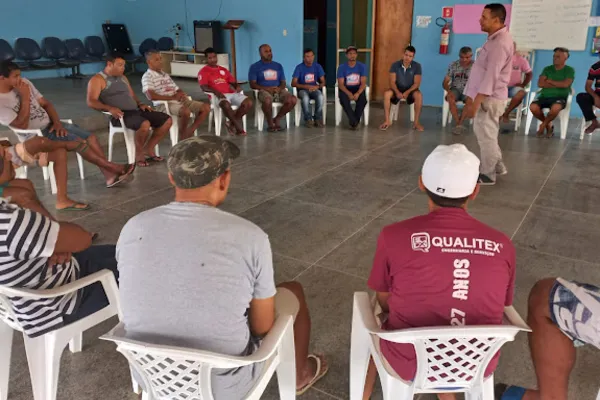 
				
					Veículo de clínica de reabilitação é furtado por membros acolhidos para tratamento
				
				