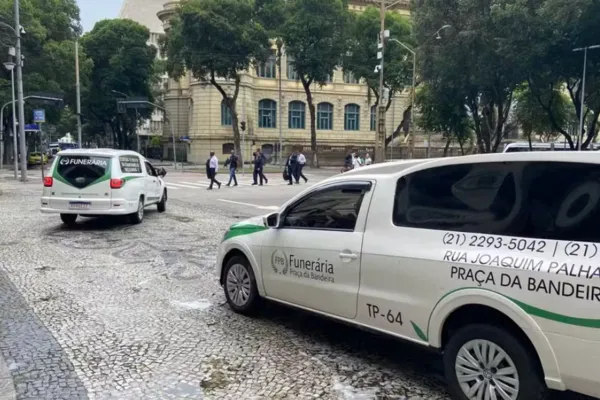 
			
				Velrio de Ney Latorraca acontece no Theatro Municipal do Rio de Janeiro
			
			