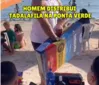 Disfunção erétil: influenciador distribui tadalafila em ruas de Maceió e Conselho faz alerta imagem