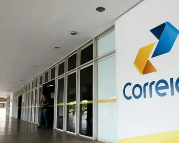 Correios começam atendimento a aposentados e pensionistas nesta sexta