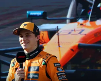 Australiano Oscar Piastri larga na frente no GP da China de Fórmula 1