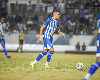 Betão celebra classificação do CSA às quartas da Copa do Nordeste