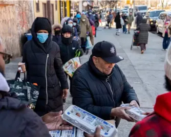 Contrabando de ovos supera o de drogas em fronteira entre Tijuana, no México, e San Diego