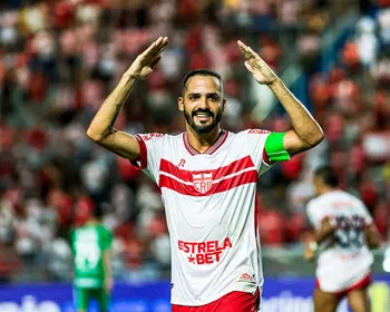 Anselmo Ramon reencontra o CRB: o capítulo especial do 'Pai' no Rei Pelé